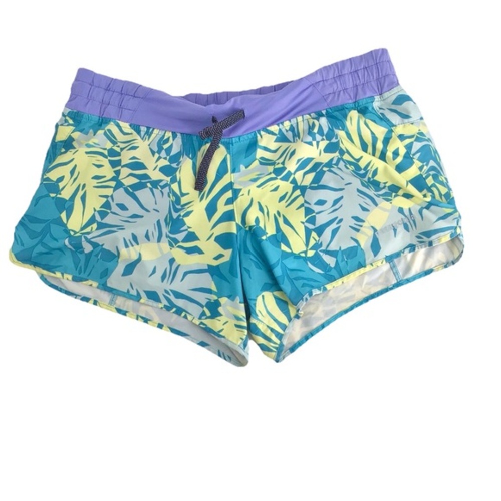 Patagonia Nine Trails 4” Athletic Shorts in Blue/Green/Purple Fern Print